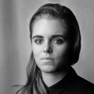 Photo of Chloé Deneuve